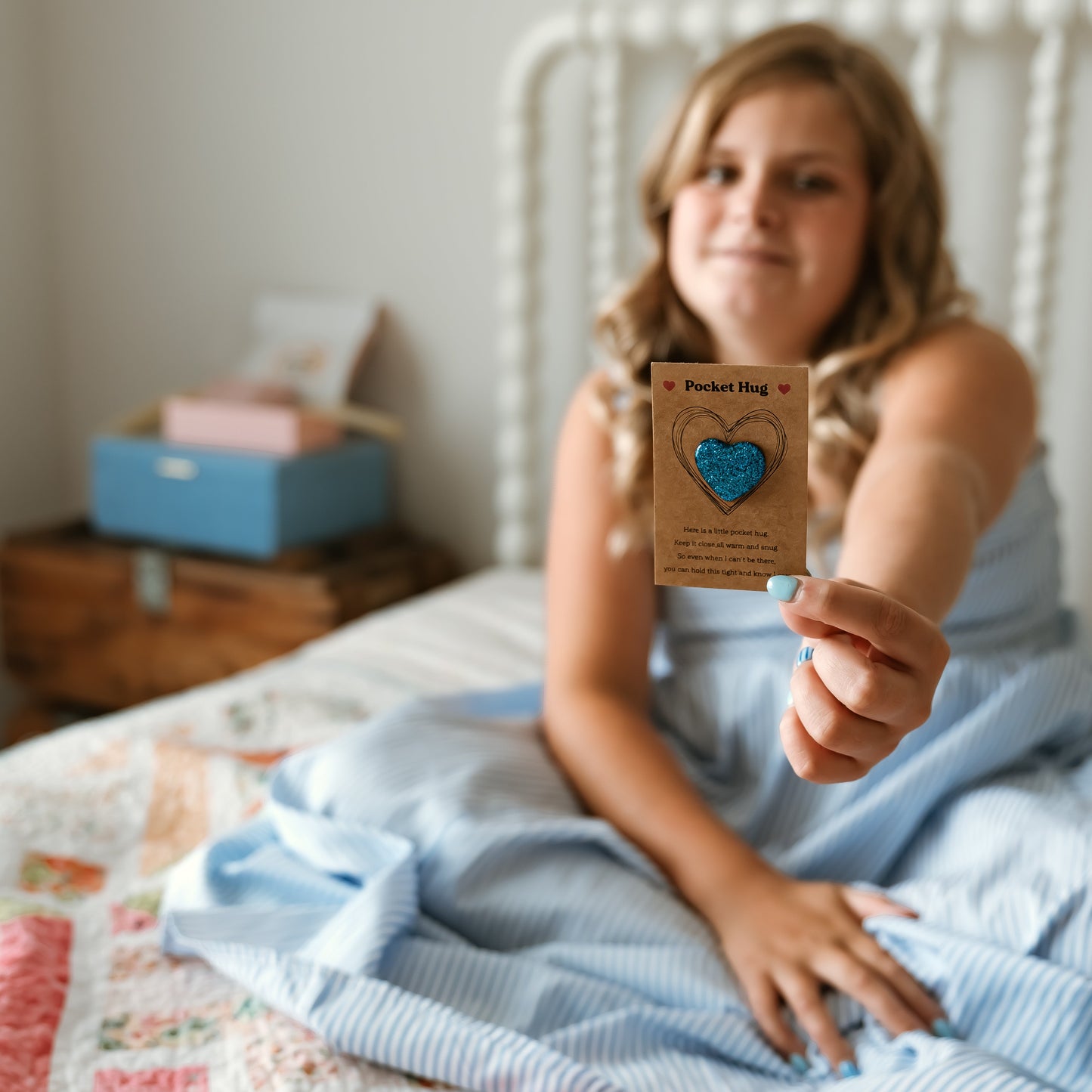 Gemmy holding the Pop Lemon Pocket Hug encouragement card